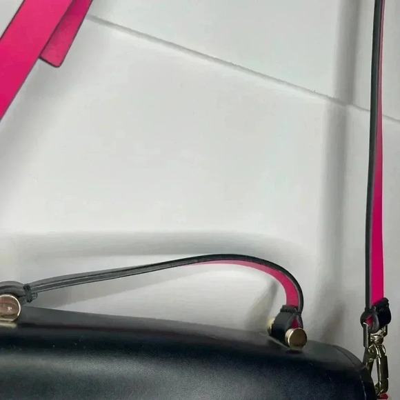 Kate Spade Arbor Hill Charlene LEATHER Black/ Baby Pink CROSSBODY Handbag - Picture 6 of 9